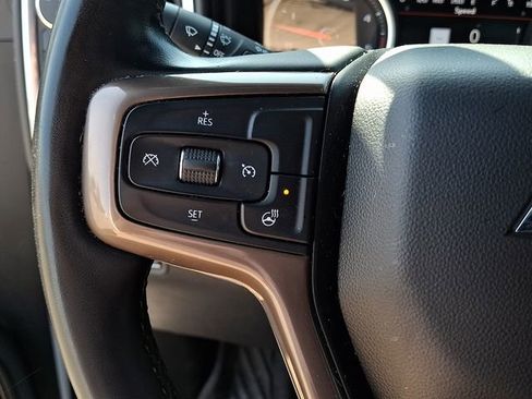 Used 2023 Chevrolet Silverado 2500 High Country AWD/4WD image 17