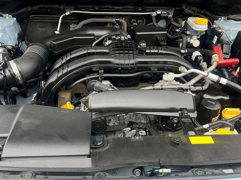 Used 2019 Subaru Crosstrek 2.0i Premium AWD/4WD image 20