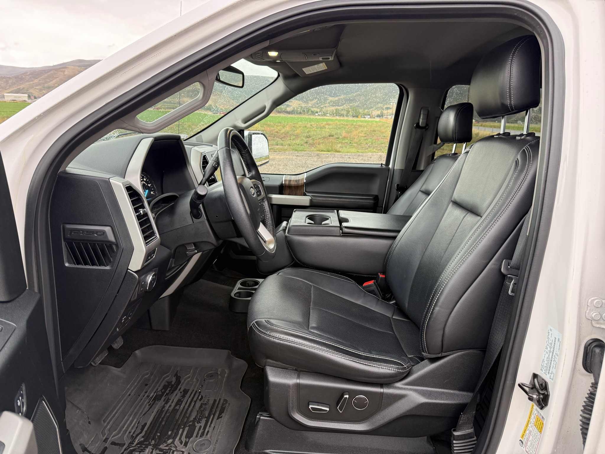 Used 2018 Ford F150 Lariat AWD/4WD image 17