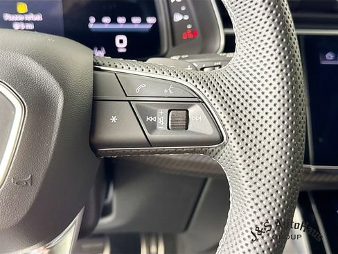 Used 2024 Audi SQ8 Prestige w/ Prestige Package AWD/4WD image 14