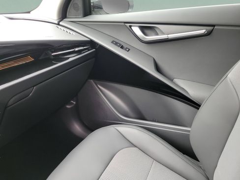 New 2026 Kia Niro EX FWD image 20