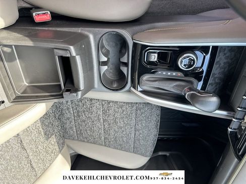 Used 2024 Chevrolet Colorado ZR2 image 16