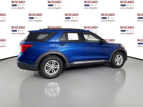 Certified 2020 Ford Explorer XLT w/ Equipment Group 202A RWD image 9
