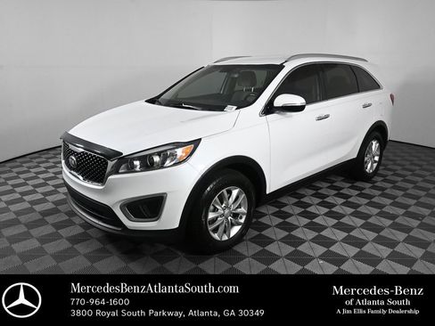 Used 2016 Kia Sorento FWD w/ LX Convenience Package image 1