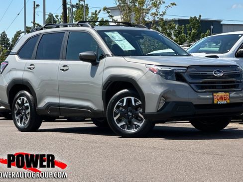 Used 2025 Subaru Forester Premium AWD/4WD image 1