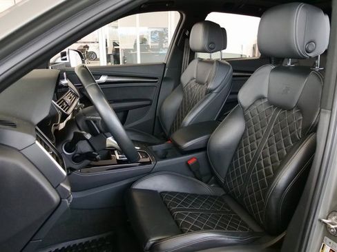 Used 2023 Audi SQ5 Premium Plus w/ Premium Plus Package image 10