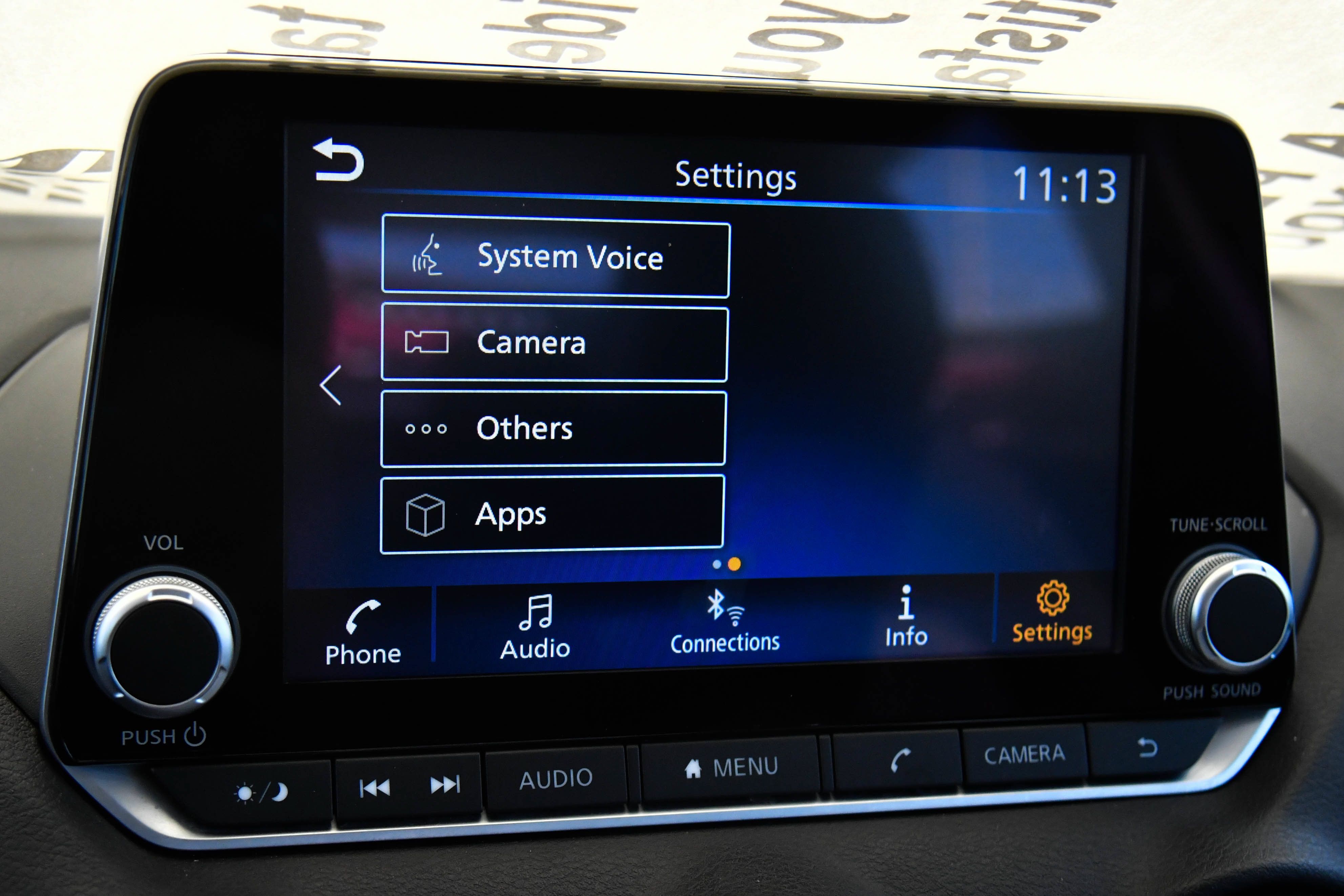 Used 2025 Nissan Sentra SV FWD image 19