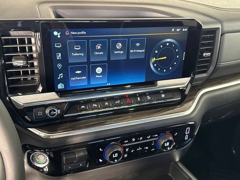 Certified 2026 Chevrolet Silverado 1500 RST w/ RST All Star Premium Package AWD/4WD image 17