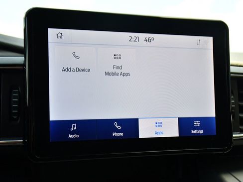 Used 2023 Ford Explorer XLT w/ Equipment Group 202A AWD/4WD image 32