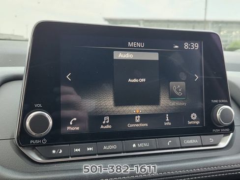 Used 2024 Nissan Rogue SV FWD image 18
