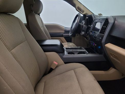 Used 2020 Ford F150 XLT w/ Equipment Group 302A Luxury AWD/4WD image 21