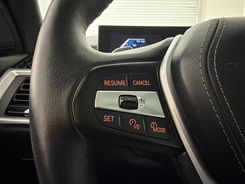 Used 2024 BMW X5 sDrive40i w/ Parking Assistance Package RWD image 18