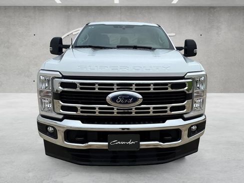 Used 2025 Ford F250 XLT AWD/4WD image 18