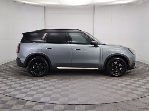 New 2026 MINI Cooper Countryman S image 4