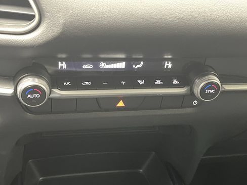 Used 2025 MAZDA CX-30 AWD 2.5 S w/ Select Sport Pkg image 18