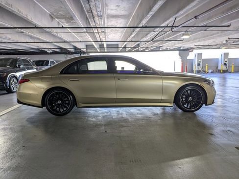 Used 2023 Mercedes-Benz S 580 4MATIC Sedan image 4