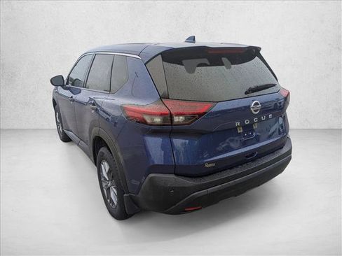 Used 2021 Nissan Rogue S image 8