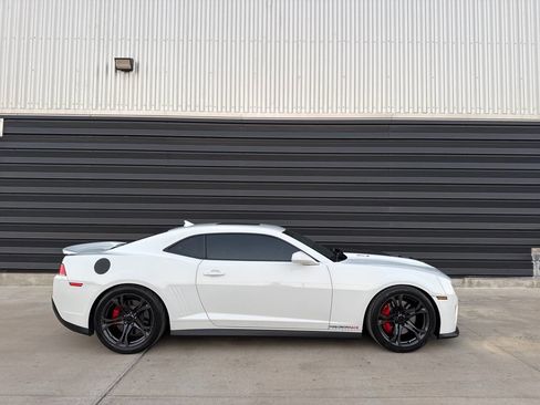 Used 2014 Chevrolet Camaro ZL1 image 5