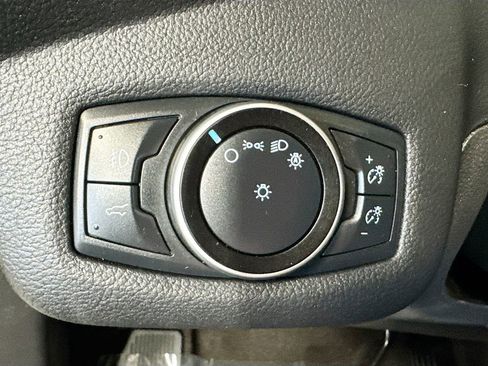 Used 2018 Ford Escape Titanium AWD/4WD image 19