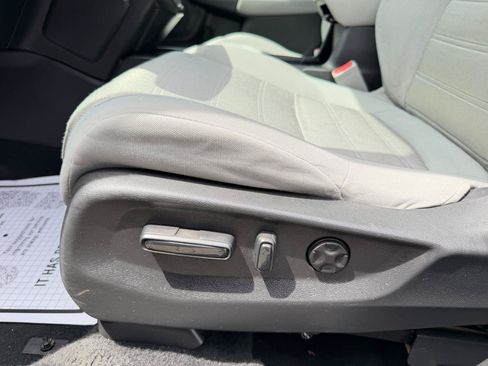 Used 2019 Honda CR-V EX image 15