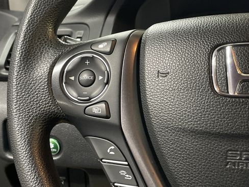 Used 2021 Honda Ridgeline Sport image 19