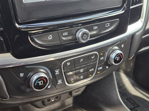 Used 2019 Chevrolet Traverse Premier image 22