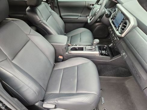 Certified 2023 Toyota Tacoma Limited w/ Nightshade Package image 10