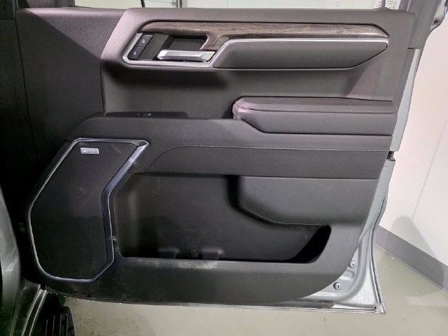 Certified 2023 Chevrolet Silverado 1500 LTZ AWD/4WD image 30