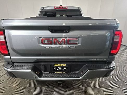 Used 2026 GMC Canyon Denali AWD/4WD image 3