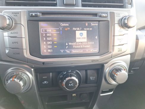 Used 2014 Toyota 4Runner SR5 image 27