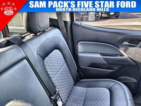 Used 2016 Chevrolet Colorado Z71 AWD/4WD image 16