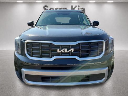 Used 2025 Kia Telluride S FWD image 2