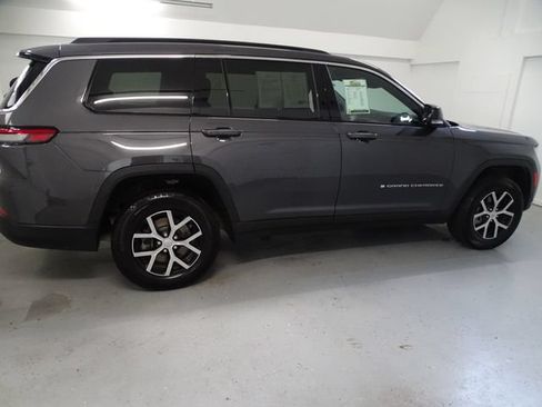 Certified 2025 Jeep Grand Cherokee L Limited AWD/4WD image 25