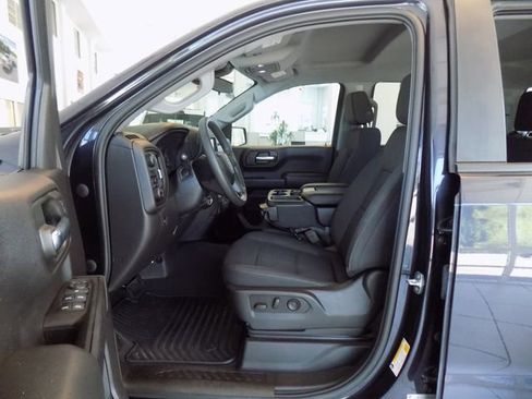 Used 2023 Chevrolet Silverado 1500 Custom Trail Boss AWD/4WD image 23