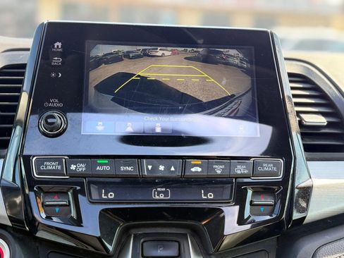 Used 2018 Honda Odyssey EX-L image 35