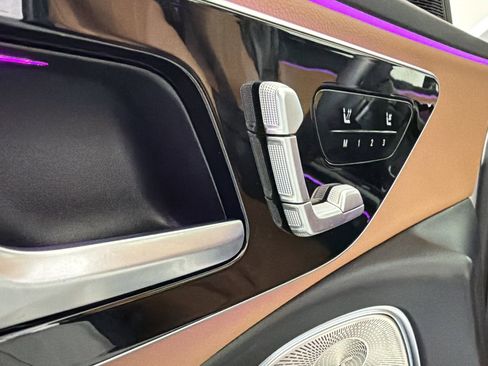 Used 2025 Mercedes-Benz E 350 Sedan image 19