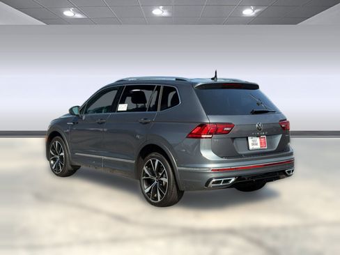 Used 2024 Volkswagen Tiguan SEL R-Line AWD/4WD image 5