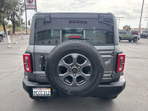 Used 2022 Ford Bronco Big Bend image 6