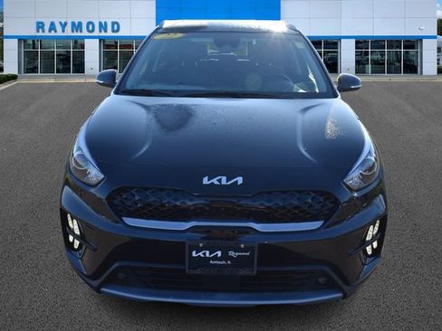 Used 2022 Kia Niro EX image 7