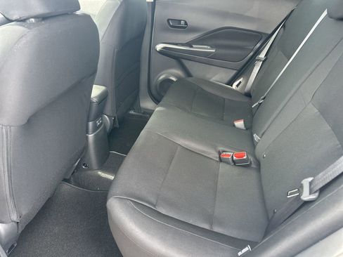 New 2025 Nissan Kicks Play S image 15