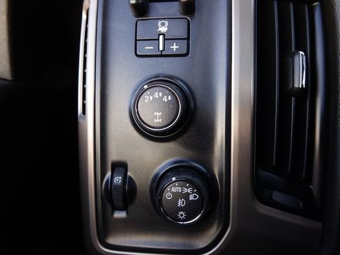 Used 2017 GMC Sierra 3500 Denali w/ Duramax Plus Package image 39