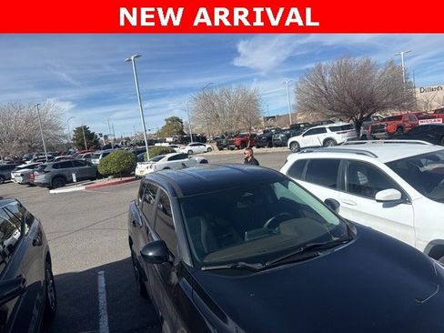 Certified 2023 Nissan Rogue SV image 6