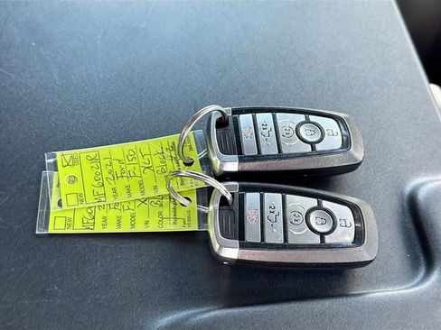 Certified 2021 Ford F150 XLT w/ Equipment Group 302A High image 36