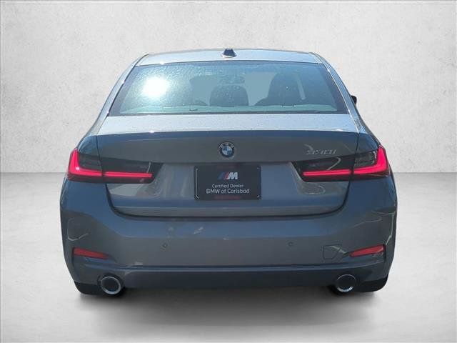 Used 2026 BMW 330i Sedan w/ Convenience Package RWD image 4