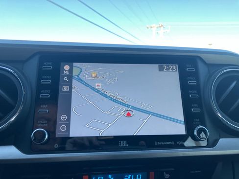 Certified 2020 Toyota Tacoma Limited image 25