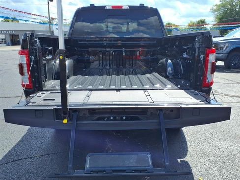 Certified 2022 Ford F150 Lariat w/ Equipment Group 502A High image 17