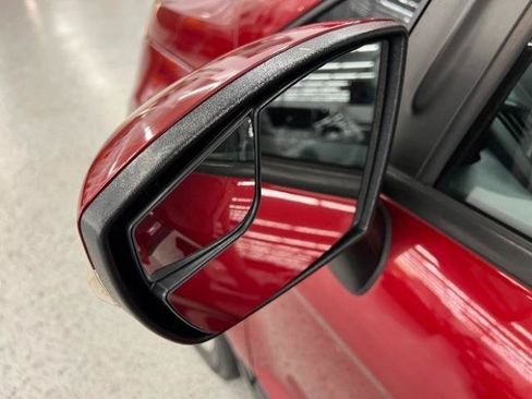 Used 2018 Ford EcoSport SE FWD image 32