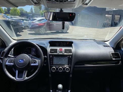 Used 2017 Subaru Forester 2.5i Touring w/ Popular Package #2 AWD/4WD image 13