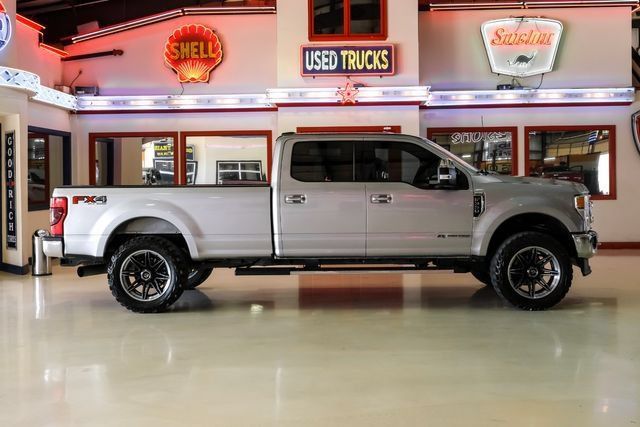 Used 2022 Ford F350 XLT w/ XLT Premium Package AWD/4WD image 10