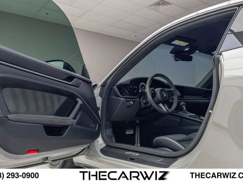 Used 2022 Porsche 911 GT3 RWD image 42